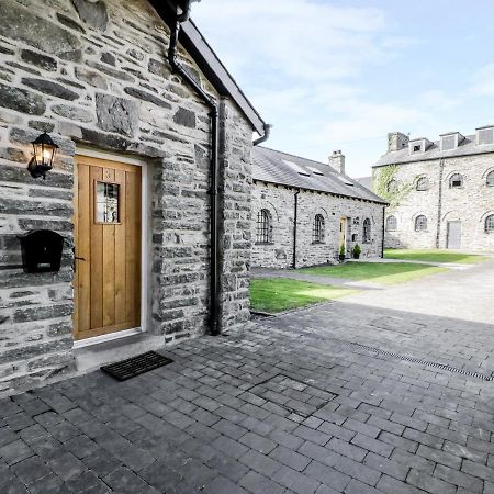 3 Bythynnod Yr Aran Bala Exterior photo